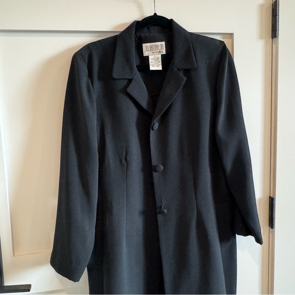 beautiful black vintage jacket